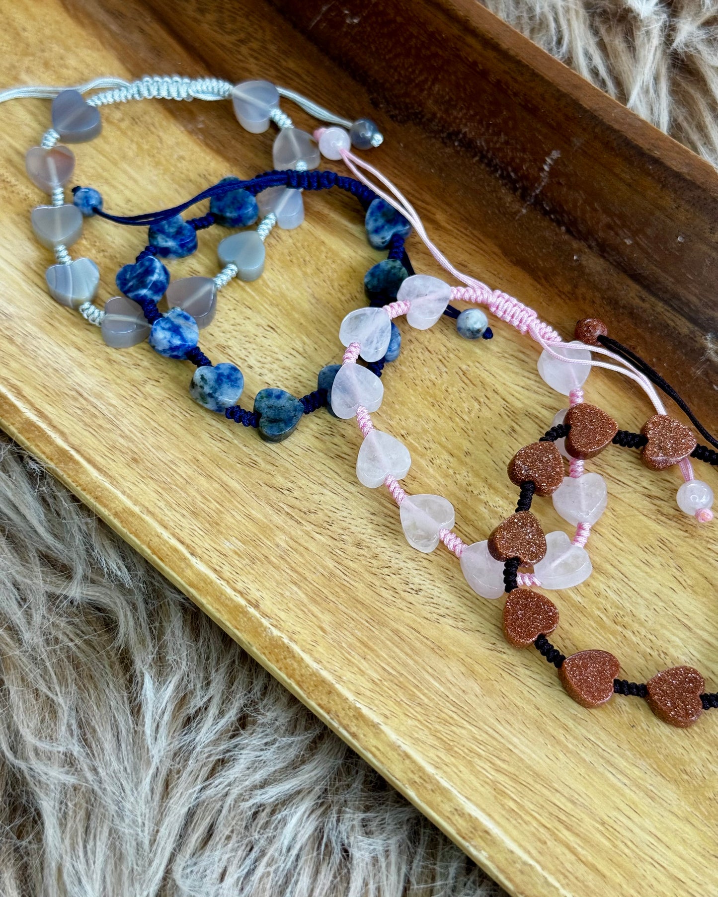 Gold Sandstone Heart Bracelet – Adjustable