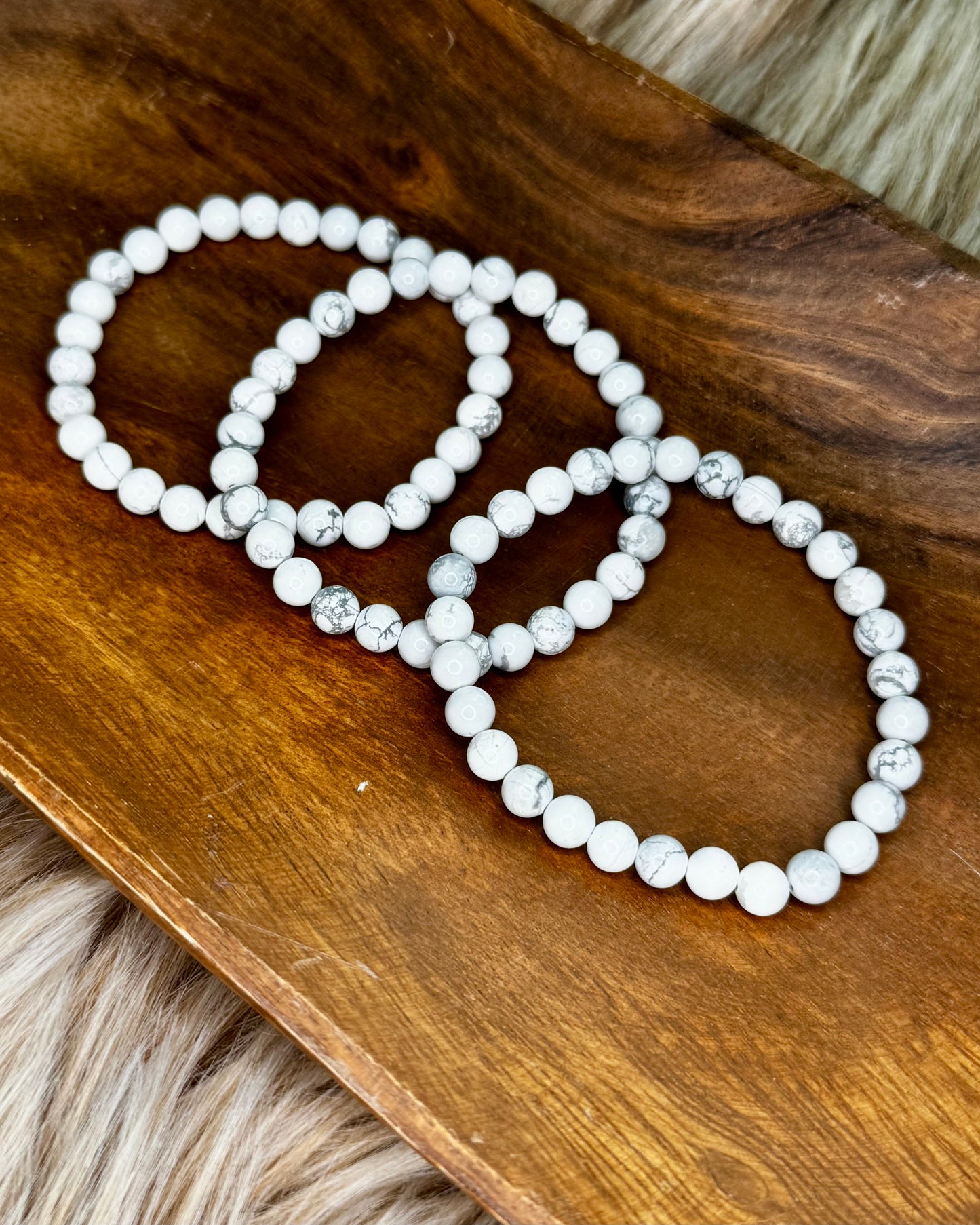 Howlite 6mm Sphere Bracelet