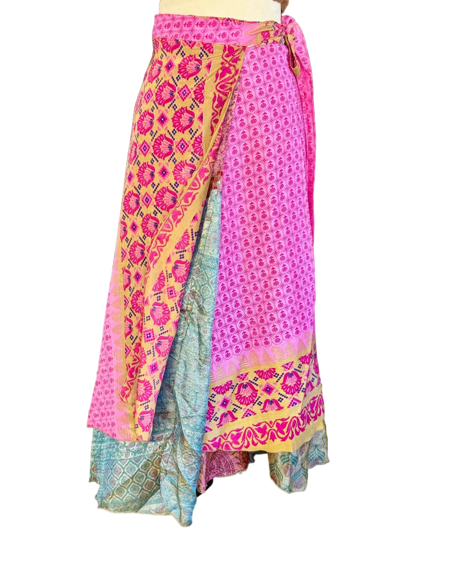 Two-layer wraparound skirt in lightweight polyester with colorful boho prints