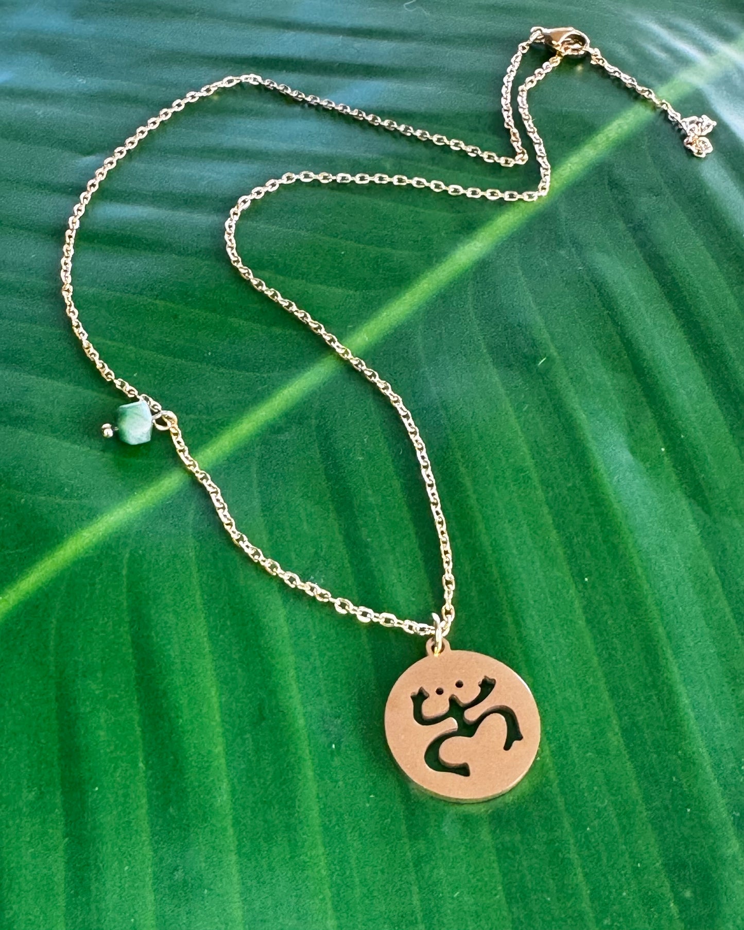 Coquí Taíno Necklace with Green Bead
