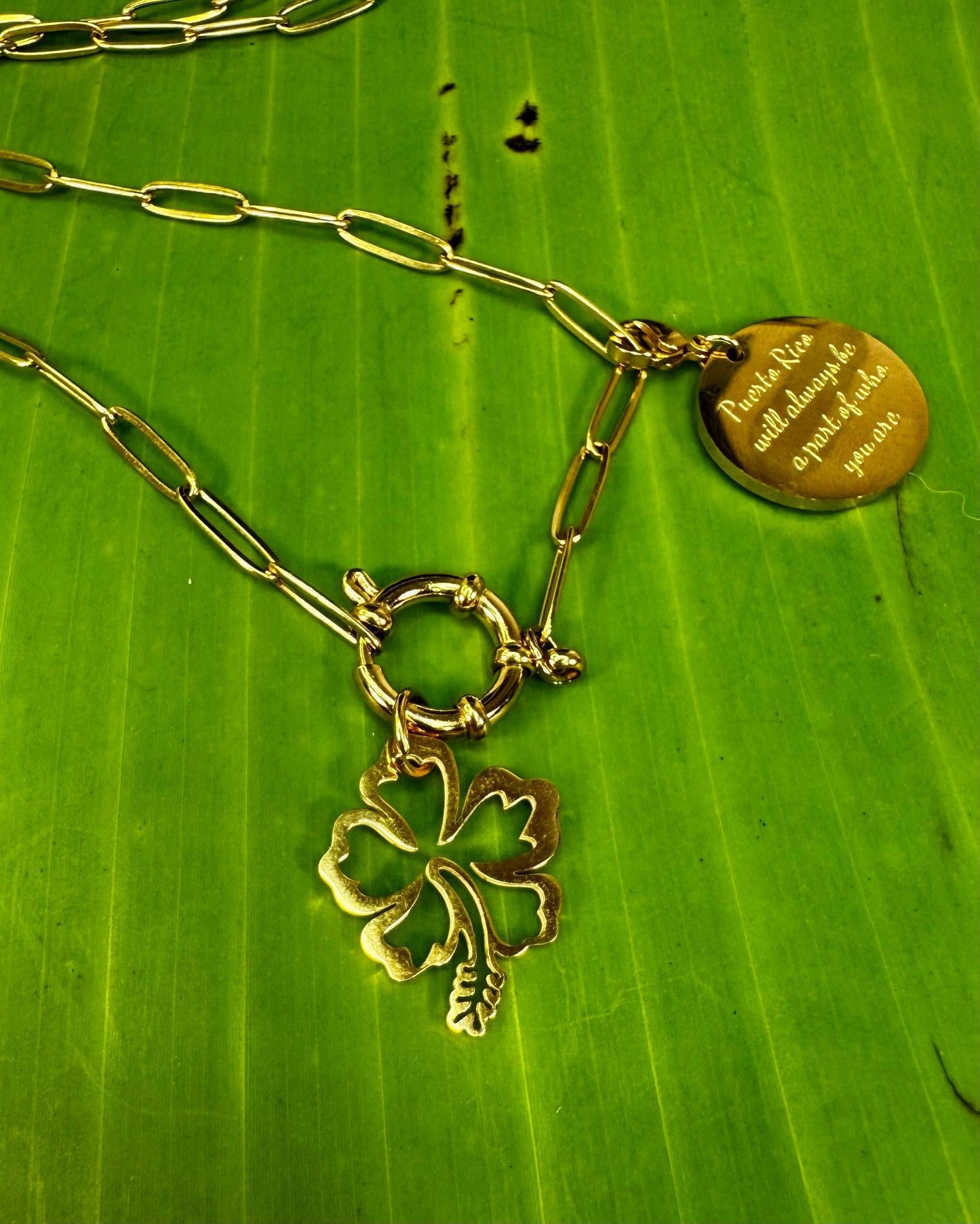 Flor Maga Charm