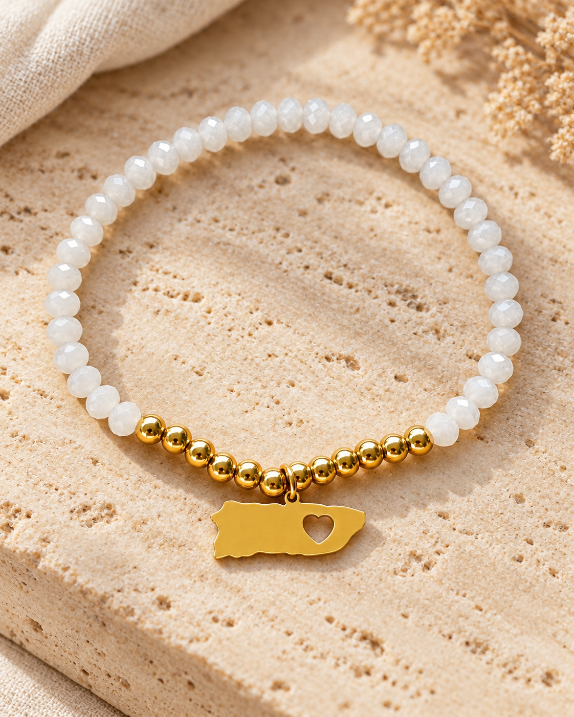 Isla Heart Stretch Bracelet – Gold Stainless Steel