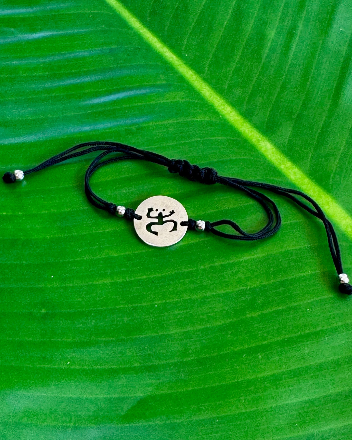 Coqui Taino Black String Bracelet