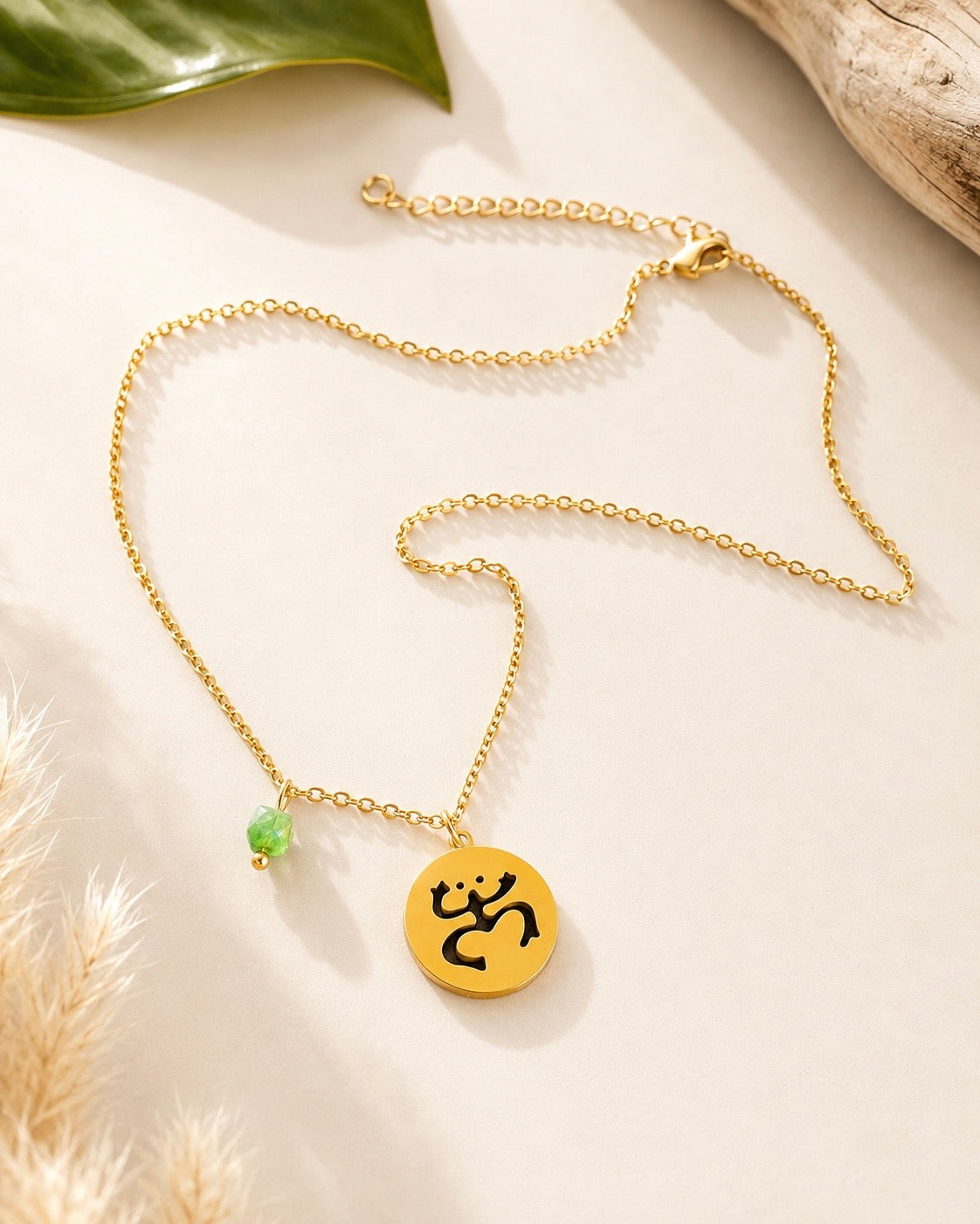 Coquí Taíno Necklace with Green Bead
