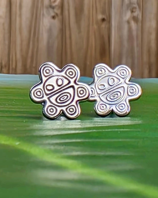 10mm Sol Taino stainless steel stud earrings in gold and silver color