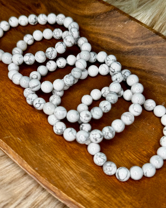 Howlite 8mm Sphere Bracelet